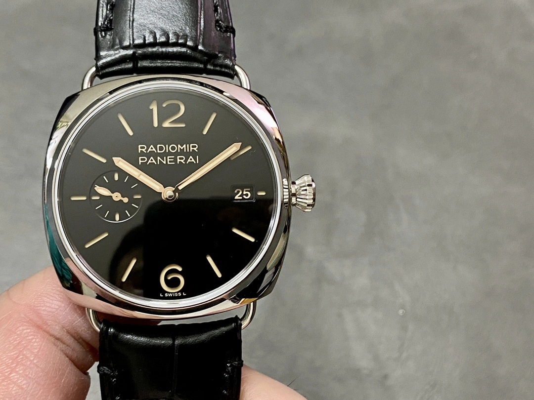 Minimalist CBD Factory Panerai Radiomir Quaranta 40mm Black Dial PAM01294 1:1 Super Clone – DDP.900 Movement 384